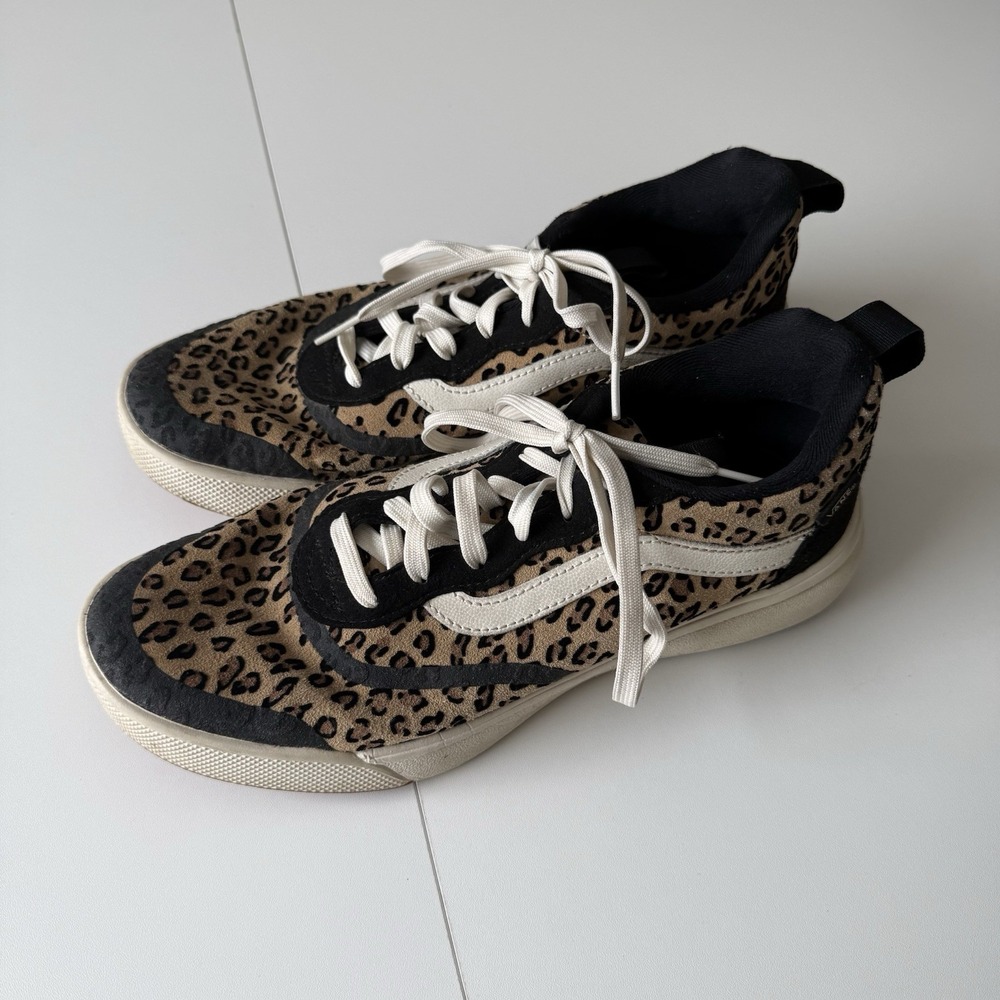 VANS Ultracush 9 Men's 10.5 Women's Cheetah Print‎ Low Profile Sneakers